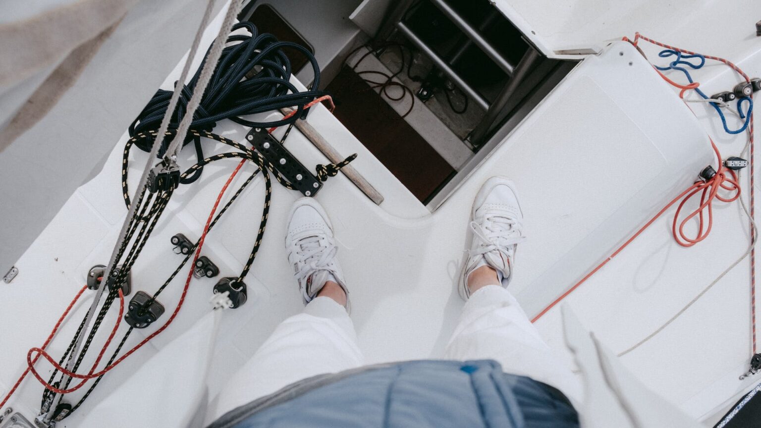 Why Do Boats Use Knots Instead of MPH? Challenge D America Boating