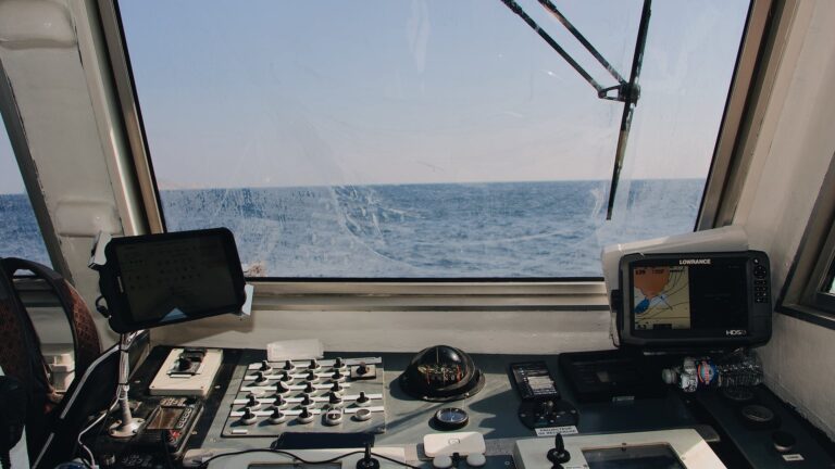 How Do Sailors Know Where They Are At Sea?