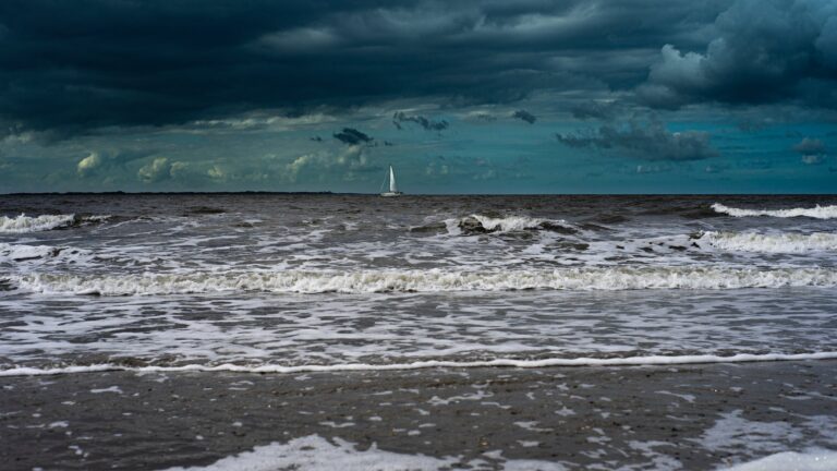 Can you outrun a storm in a sailboat?
