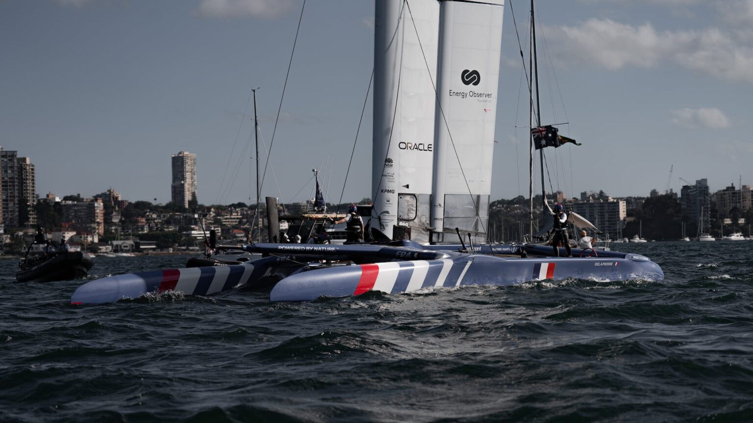 How do sailors sleep when sailing solo? Challenge D America Boating